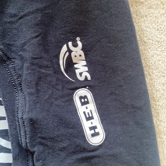 Merci Tony Parker San Antonio Spurs Jersey Retirement Items - Picture 12 of 12